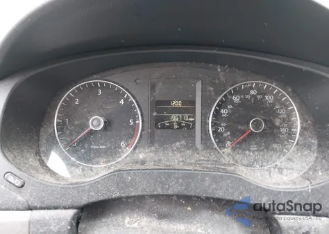 2014 Volkswagen Jetta 2.0L Tdi z USA, uszkodzony, nr VIN 3VWLL7AJ3EM313324